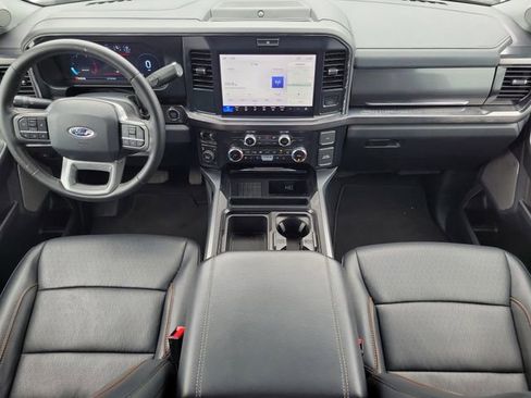 Used 2026 Ford F250 Lariat AWD/4WD image 11