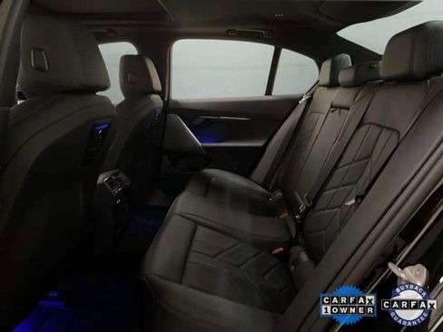 Used 2025 BMW 530i xDrive image 17