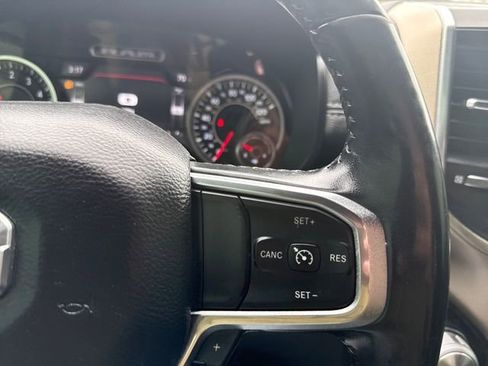 Used 2019 RAM 1500 Laramie image 26