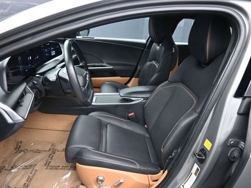 Used 2023 Lucid Air Touring image 23