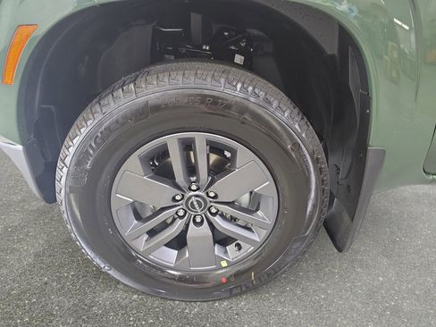 New 2026 Nissan Frontier SV w/ All-Weather Content Package AWD/4WD image 30