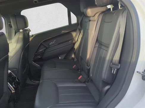 Used 2024 Land Rover Range Rover Sport Dynamic SE AWD/4WD image 19