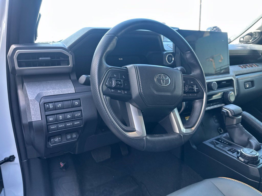 Used 2025 Toyota 4Runner Trailhunter AWD/4WD image 14