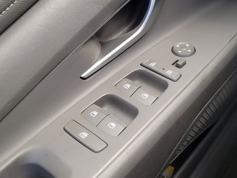 Used 2023 Hyundai Elantra SEL w/ Convenience Package image 27