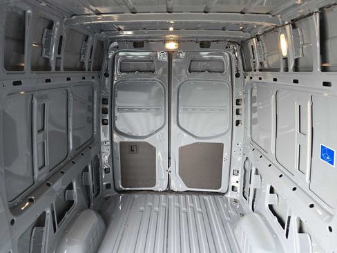 Used 2026 Mercedes-Benz Sprinter 2500 image 16