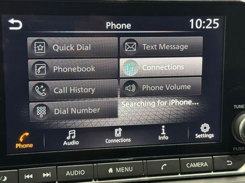 Used 2023 Nissan Rogue SV image 33