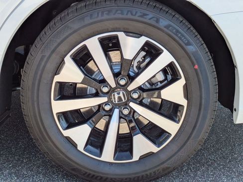 New 2026 Honda Odyssey EX-L image 7