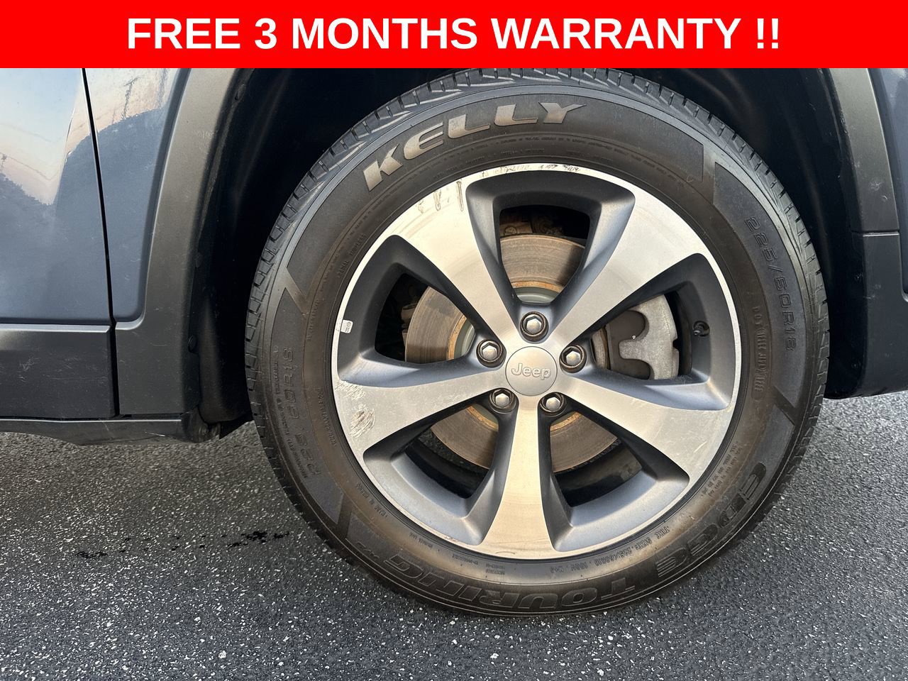 Used 2020 Jeep Cherokee Limited AWD/4WD image 10