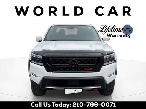 Used 2024 Nissan Frontier PRO-4X w/ Pro Convenience Package AWD/4WD image 2