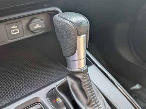 Used 2025 Honda CR-V LX image 18