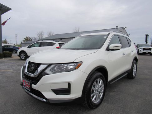 Used 2018 Nissan Rogue SV AWD/4WD image 1