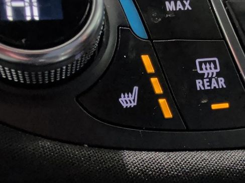 Used 2021 Chevrolet Malibu LT image 7