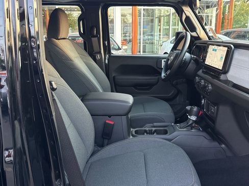 Used 2024 Jeep Wrangler Sport image 16