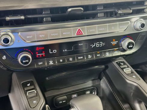 Used 2023 Kia Telluride SX Prestige X-Line AWD/4WD image 17