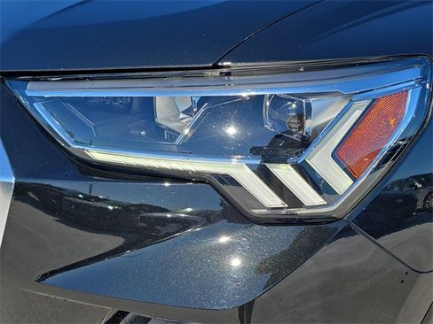 Used 2025 Audi Q3 2.0T Premium Plus w/ Premium Plus Package image 35