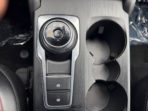 Certified 2025 Ford Escape ST-Line FWD image 7