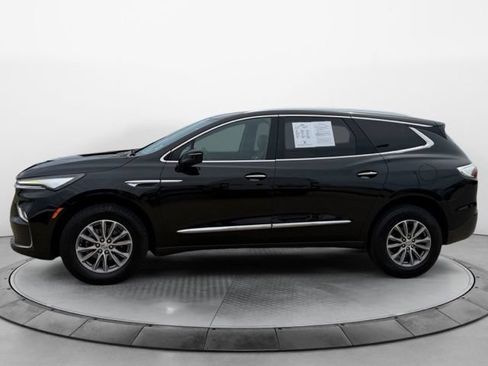 Used 2023 Buick Enclave Essence FWD image 6