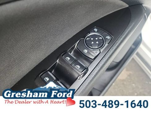 Used 2017 Ford Fusion SE FWD image 14