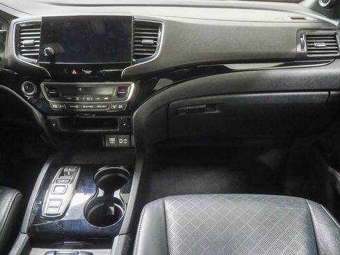 Used 2021 Honda Passport Touring image 35