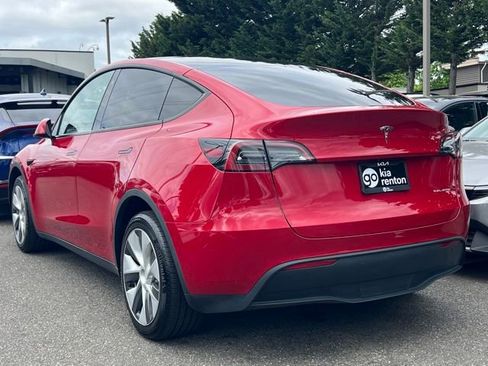 Used 2023 Tesla Model Y Long Range AWD/4WD image 5