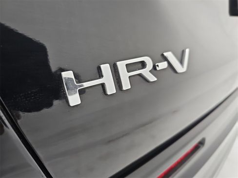 Used 2024 Honda HR-V Sport image 41