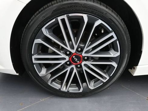 Used 2023 Kia Forte GT FWD image 21