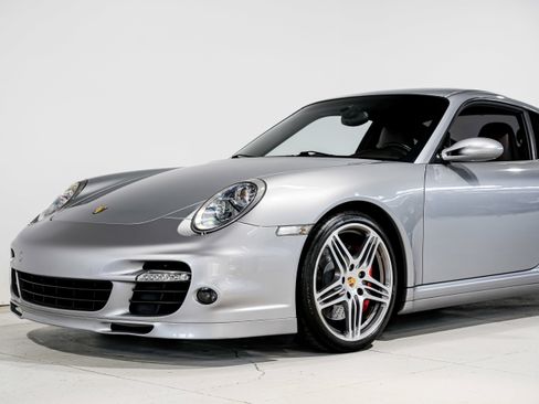 Used 2007 Porsche 911 Turbo image 30