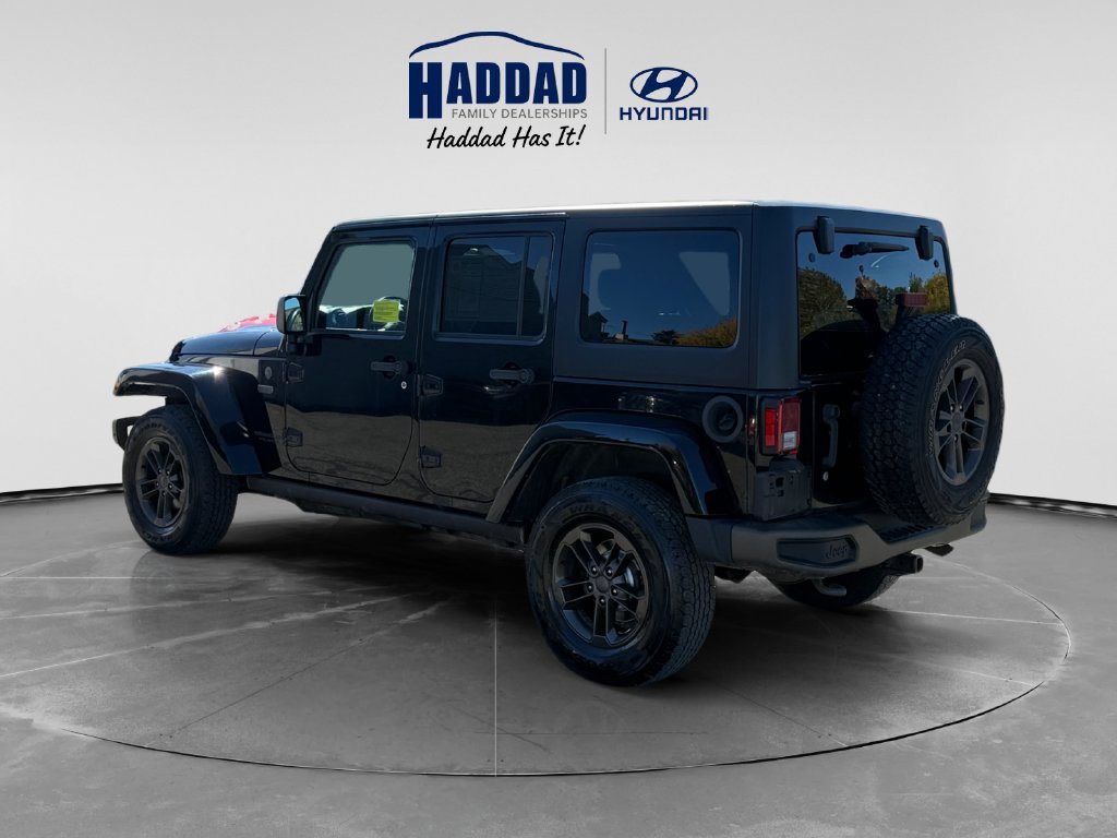 Used 2016 Jeep Wrangler Unlimited Sahara AWD/4WD image 3