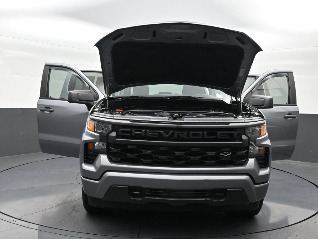 Used 2024 Chevrolet Silverado 1500 Custom w/ Turbomax Blackout Package RWD image 45