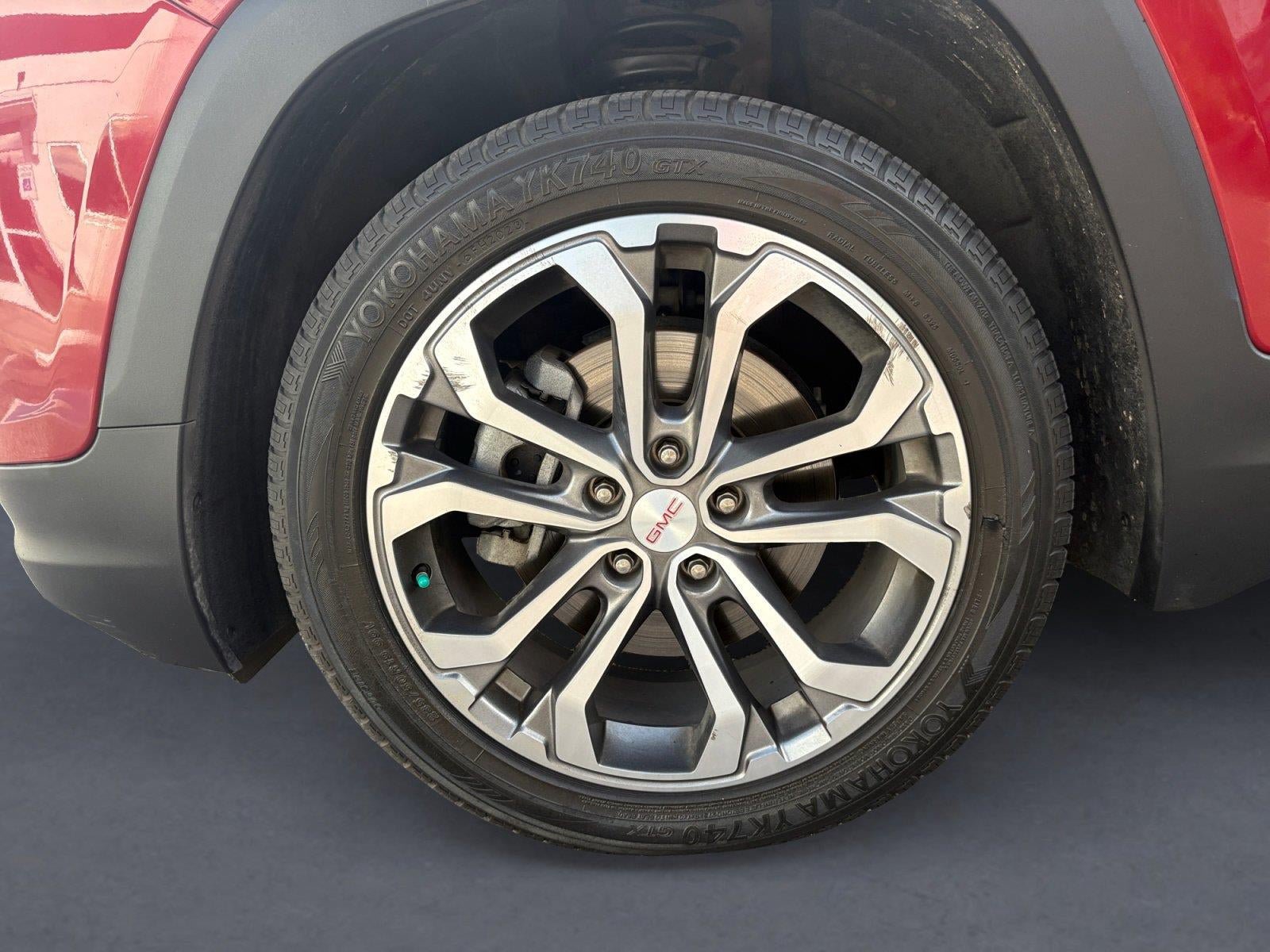 Used 2020 GMC Terrain SLT w/ Preferred Package FWD image 14