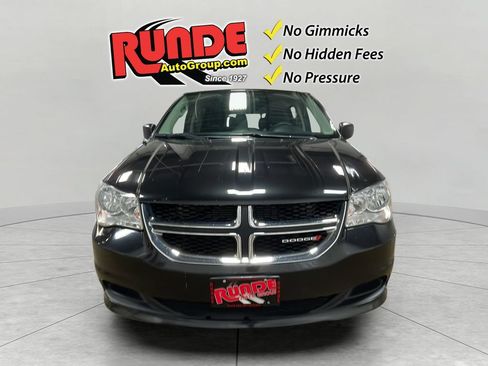 Used 2017 Dodge Grand Caravan SE w/ Power Window Group FWD image 9