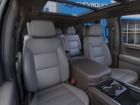 New 2026 Chevrolet Tahoe Z71 w/ Z71 Off-Road Package AWD/4WD image 16
