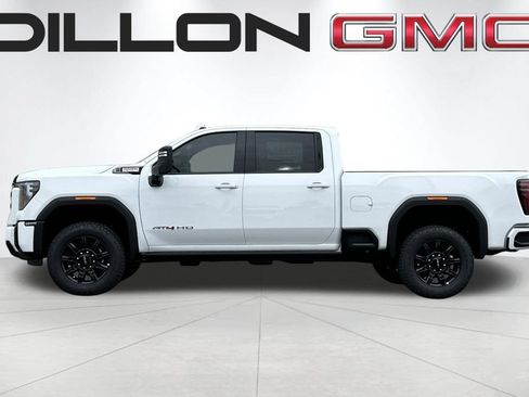 New 2026 GMC Sierra 2500 AT4 w/ AT4 Premium Plus Package AWD/4WD image 7