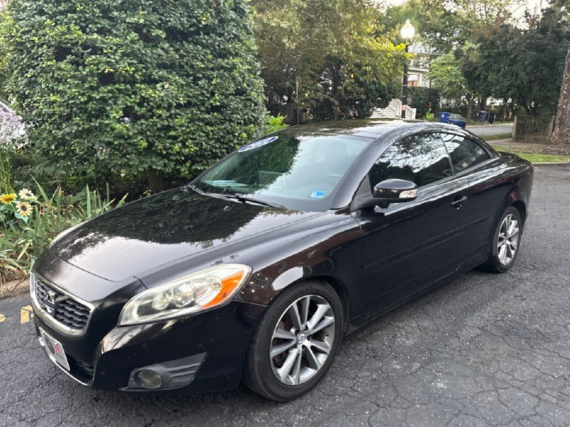 Used 2011 Volvo C70 T5 w/ Convenience Pkg FWD image 3