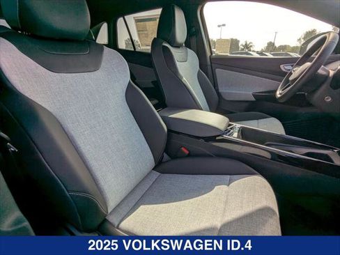 New 2025 Volkswagen ID.4 Pro image 20