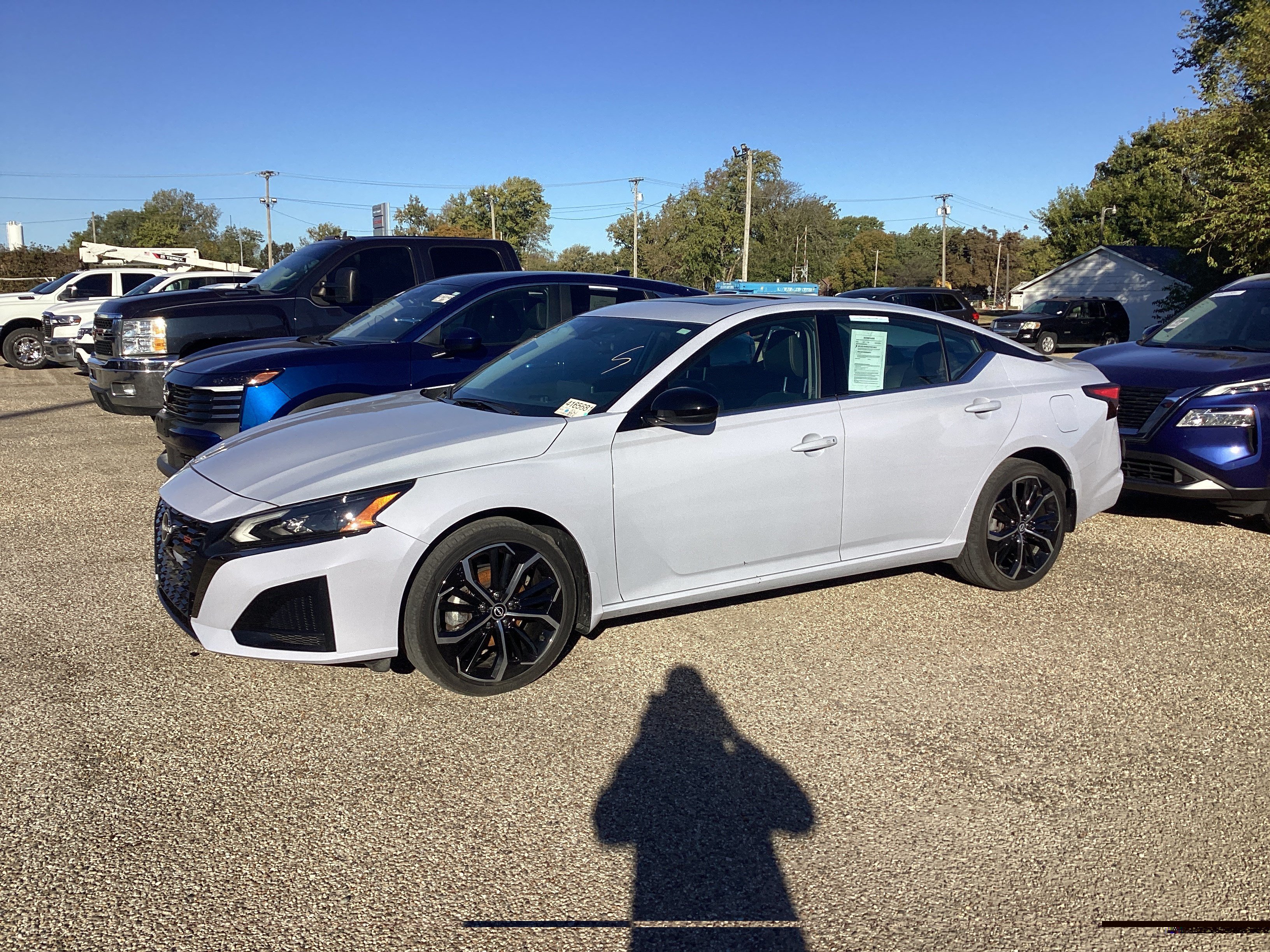 Used 2024 Nissan Altima 2.5 SR w/ SR Premium Package AWD/4WD image 1
