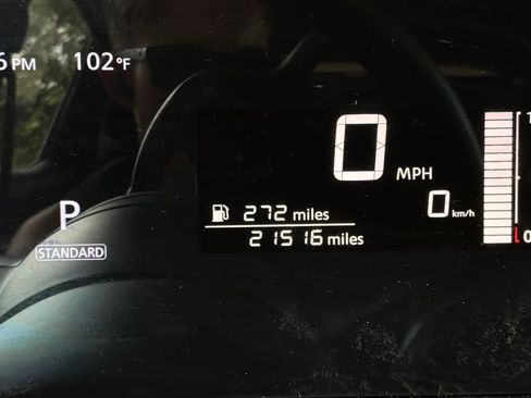 Used 2025 Nissan Kicks SV FWD image 34