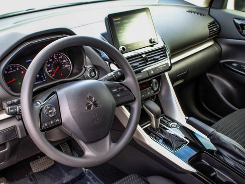New 2026 Mitsubishi Eclipse Cross LE AWD/4WD image 16