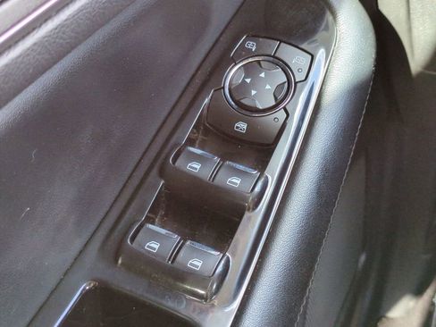 Used 2017 Ford Edge SEL w/ Equipment Group 201A image 25