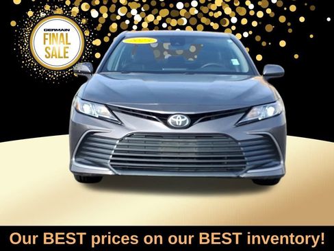 Used 2023 Toyota Camry LE image 3