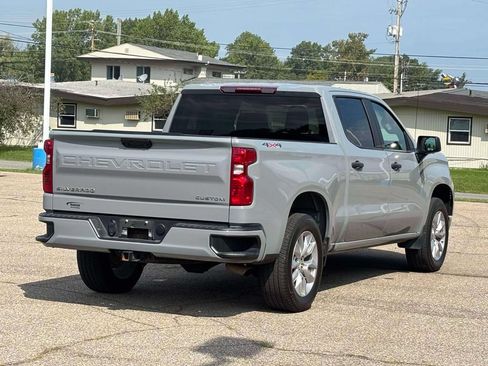 Used 2024 Chevrolet Silverado 1500 Custom AWD/4WD image 25