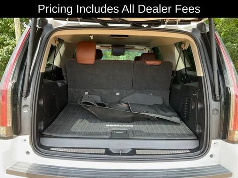 Used 2020 Cadillac Escalade ESV Premium Luxury AWD/4WD image 21