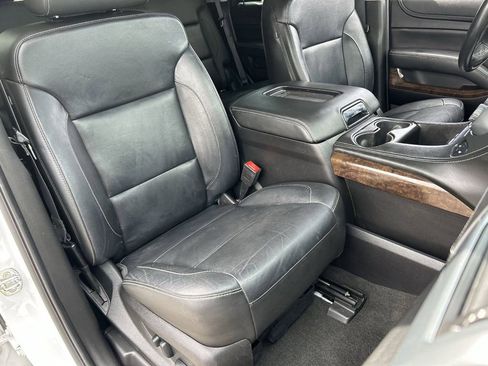 Used 2018 Chevrolet Tahoe LT RWD image 10