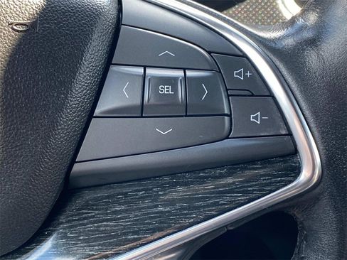 Used 2021 Cadillac XT5 Premium Luxury image 28