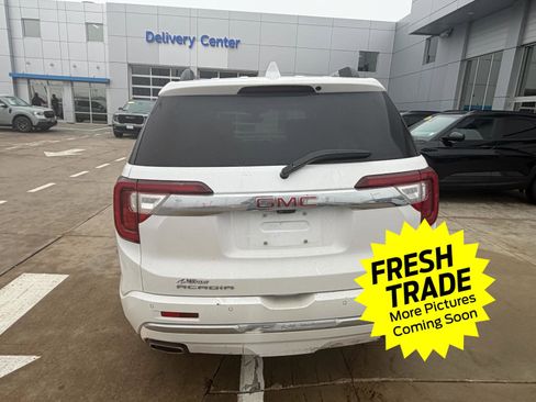 Used 2020 GMC Acadia Denali image 6