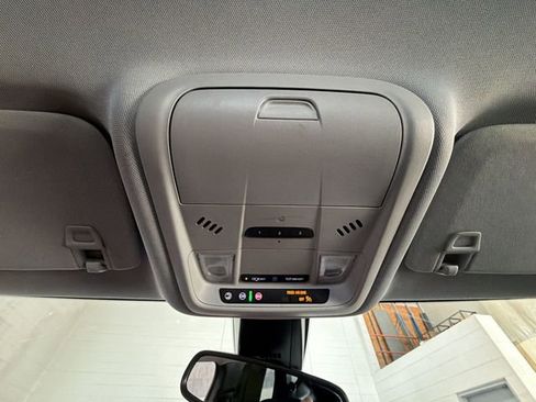 Used 2022 Chevrolet Blazer LT image 22