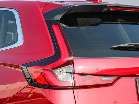 Certified 2025 Honda CR-V EX image 7