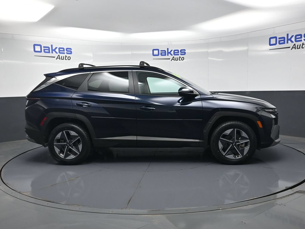 Used 2025 Hyundai Tucson SEL AWD/4WD image 8