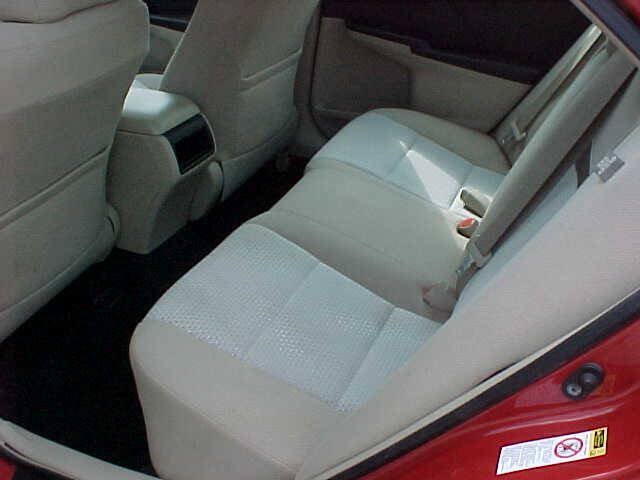 Used 2012 Toyota Camry LE FWD image 14