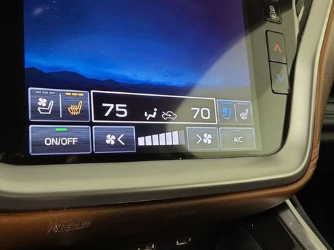 Used 2021 Subaru Outback Touring XT image 19